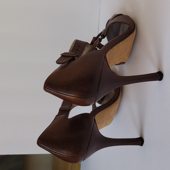 Manolo Blahnik, heels sandals,37 - Picture 12 of 13